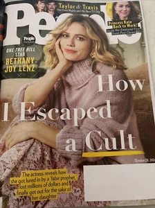 People Magazin, 28. Oktober 2024, Betlhany Joy Lenz, Wie ich einem Kult entkam - Bild 1 von 3
