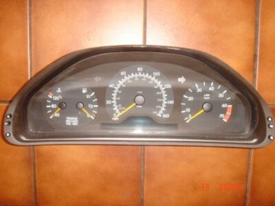 Cuadro de instrumentos Bosch OEM para Audi A4 Foto 1 de 2