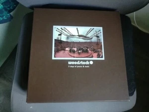 BOX 5 LP WOODSTOCK 40 ANNIVERSARY J.HENDRIX THE WHO C.S.N.Y. JEFFERSON AIRPLANE - Foto 1 di 2