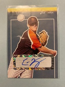 A37,295 - 2007 Just Rookies Autographs #31 Eddie Kunz