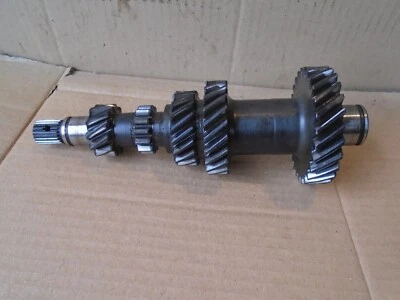 Fiat 850 Sedan Transmission COUNTER SHAFT auxiliary 27-22-18-13-11 teeth - Imagem 1 de 4