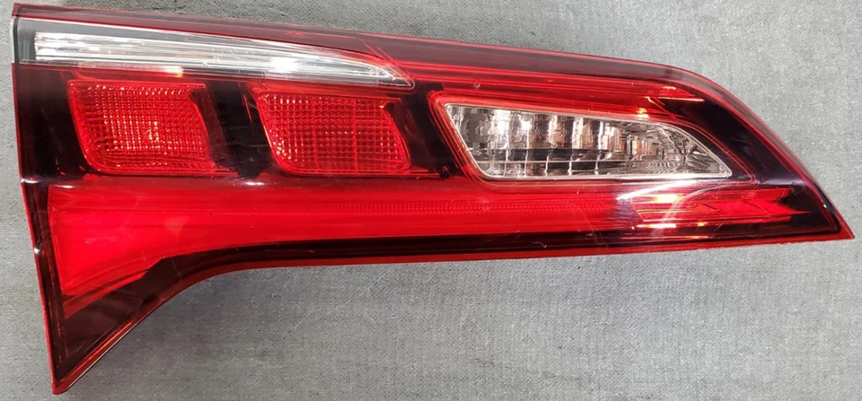 Acura RDX 2016-2018 - Conjunto de luz, tapa L - Acura 34155-TX4-A51 Foto 1 de 4