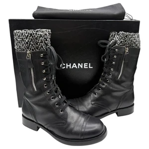 Chanel Botas de Combate de Cuero Negro con Puño Tejido - Talla 41.5 - Imagen 1 de 18