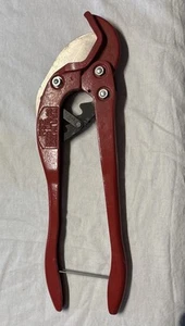 Reed Manufacturing RS2 2" Ratchet Shears PE, PP, PEX, and ABS Pipe & Tubing - Picture 1 of 10