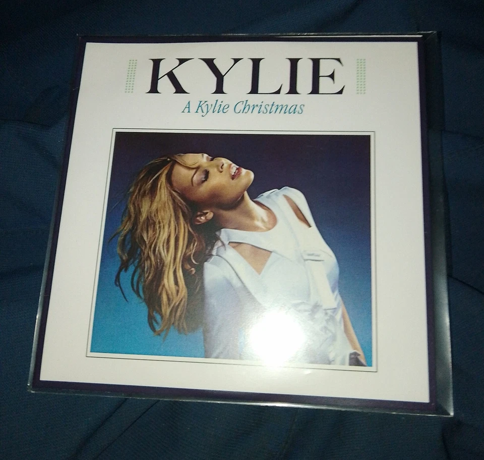 Kylie Minogue RARE 2trk PROMO CD A Kylie Christmas (Let It Snow / Santa Baby) Foto 1 de 3