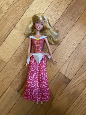 Muñeca Disney Princesa Aurora BELLA DURMIENTE PRINCESA BRILLANTE 11" Foto 1 de 4