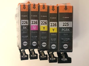 Lotto 5 cartucce inchiostro originali Canon 225 PGBK e 226 Y M & BK nuove scatola aperta - Foto 1 di 11