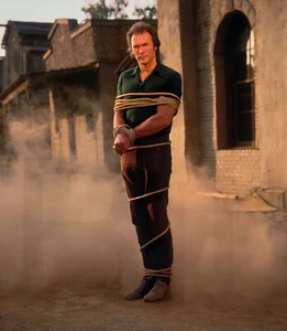 1980 Clint Eastwood 11 x 14" Photo - Picture 1 of 1