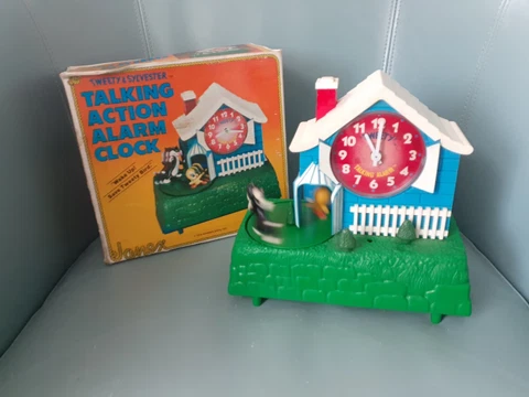 Working Tweety Bird & Sylvester Talking Alarm Clock w/box, Tics, Talks, Action! Cover