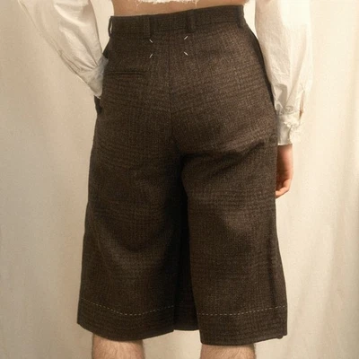 Maison Margiela by John Galliano FW20 RTW Brown Wool Tweed Skirt/Culottes - Image 1 of 4