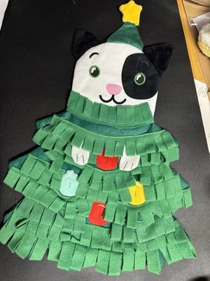 Merry & Bright Snuffle Mat Dog Toy Christmas Tree Snack Treat Hiding Areas NWOT - Image 1 of 3