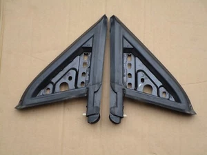 99-04 MUSTANG DOOR WINDOW GUIDE SET OEM WEATHER STRIP GT SALEEN COBRA SVT  - Picture 1 of 9