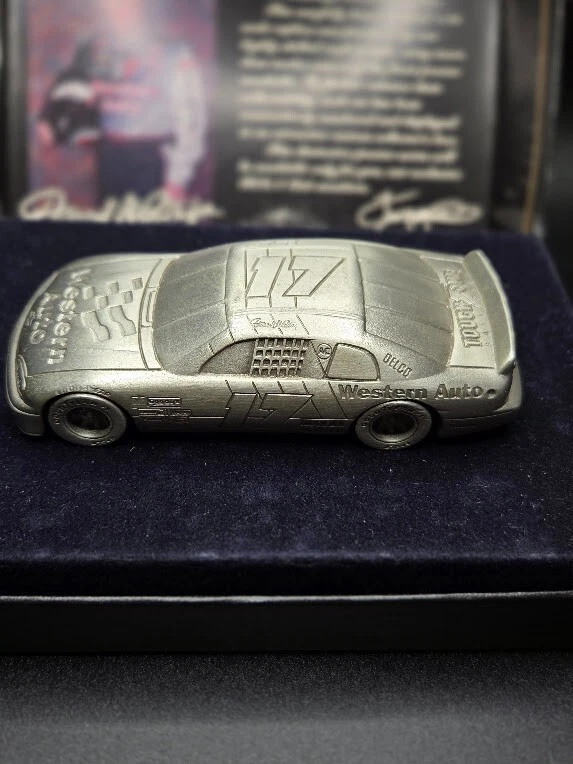 Darrell Waltrip #17 1995 Action Platinum Pewter Car 1/43 RCCA Western Auto - Image 1 of 4