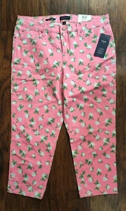 Charter Club Women's Pink Floral Straight Leg Capri Pants Size 16. Waist:35in - Picture 1 of 2
