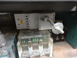 Klockner Moeller NZM3 circuit breaker 630A - Picture 1 of 5