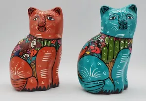 Set of 2 Cats Vintage Tonala Mexican Pottery Hand Painted Folk Art Cat Figurines - Picture 1 of 8