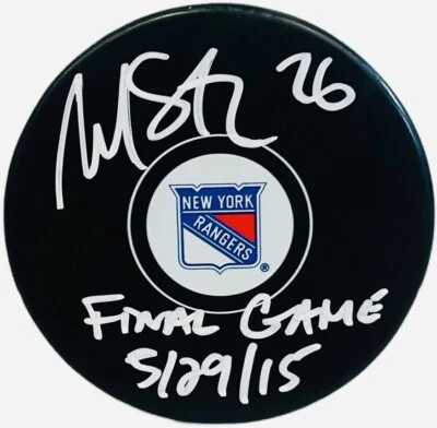 MARTIN ST. LOUIS SIGNED NEW YORK RANGERS LOGO PUCK FINAL GAME 5/29/15 +BAS COA - Image 1 of 2