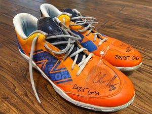Gioco Chas McCormick 2025 Houston Astros usato tacchetti PERSONALIZZATI AUTO foto abbinata - Foto 1 di 12