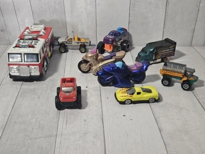 Hot wheels, Matchbox ,Monster Trucks Lot Of Cars (Diecast) Fire Truck Motorcycle - Image 1 of 4