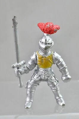 Safari Ltd Mini Figura Medieval Caballero con Gran Espada Roja Foto 1 de 2