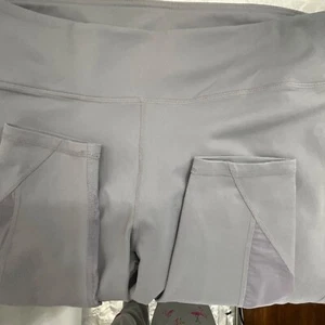 Fabletics Women's Gray Athletic Leggings Mesh Panels Medium - Picture 1 of 9