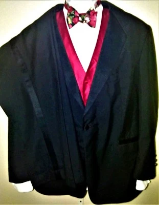 John-Paul Ltd.Tuxedo Suit 42R Jacket/40-36 Adjustable.Pants/Shirt/Vest/Bow Tie - Image 1 of 4