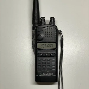 KENWOOD TH-F48 Handheld Transceiver w/ Original Antenna & BT-8 Battery Case - Picture 1 of 15