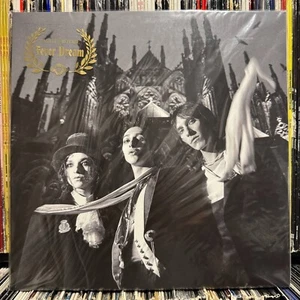 PALAYE ROYALE - FEVER DREAM (180g VINYL LP)  2022!!  RARE!!!  SUMERIAN / SUM1774 - Picture 1 of 9