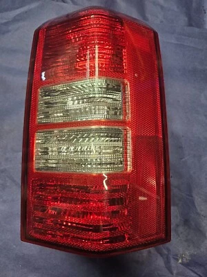 Luz trasera derecha Jeep Patriot 2007-2017 - 5160364Ag OEM Foto 1 de 4