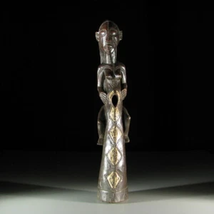 66005) Große Trompete mit Figur Tabwa Kongo Afrika Africa Afrique figure KUNST - Bild 1 von 1
