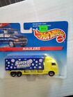 HW 65743-93 Hot Wheels 1996 "Haulers Super Bubble Yellow Truck MIP�