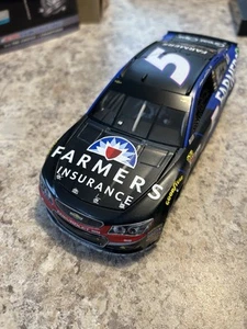 KASEY KAHNE 2017 CHEVY FARMERS INS. INDY RACE WIN DIECAST - READ - Picture 1 of 7