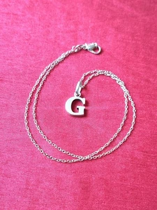 Sterling silver G initial pendant necklace - Picture 1 of 11