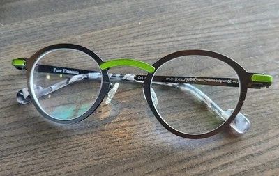 Gafas Matttew Yoko - SOLO MARCOS - Titanio Puro 44/24/135 Bélgica RARAS Foto 1 de 4