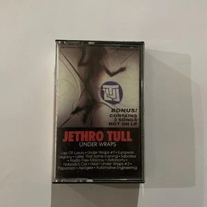 Jethro Tull Under Wraps CASSETTE Tape 1984 Chrysalis Ian Anderson RARE! OOP! - Foto 1 di 2
