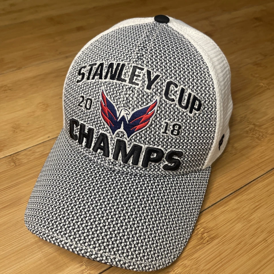 Chapéu Snapback Fanatics Pro Stanley Cup 2018 Champs Washington Capitals NHL EUC MUITO BOM ESTADO - Imagem 1 de 4