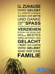 Wandtattoo BEI UNS ZUHAUSE oracal MATT Wohnzimmer Wandaufkleber In diesem Haus  - Bild 1 von 2