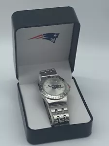 Reloj Pulsera New England Patriots Game Time Acero Inoxidable Cuarzo Analógico Por Avon - Imagen 1 de 14