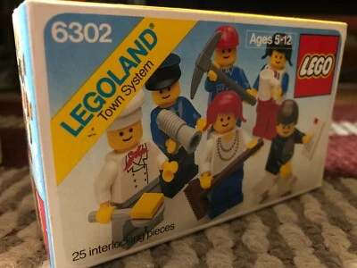 LEGO Legoland 6302 Mini-Figure set - Image 1 of 4