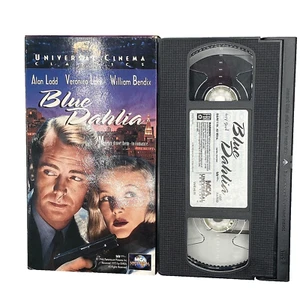 Blue Dahlia, The (1946), VHS Movie, MCA Home Video Universal Cin Classics (1996) - Picture 1 of 4