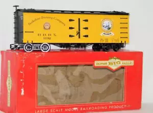 Bachmann 93265 Berkshire Brewing Co Golden Spike Wood Reefer Metal Wheels Ggauge - Picture 1 of 11