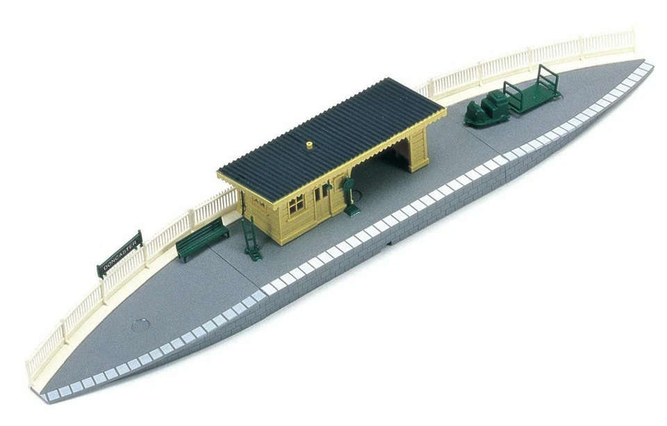 Hornby Station Halt Kit OO Guage - R590 - Image 1 of 1