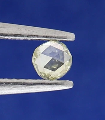 LOOSE NATURAL DIAMOND FOR RING ROUND ROSECUT DIAMOND 0.10TCW 2.7MM FANCY DIAMOND - Image 1 of 4