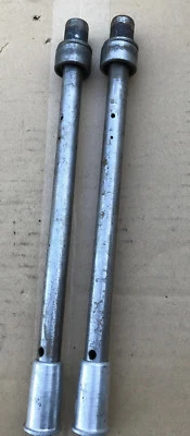 Varas amortecedoras de garfo Rokon RT340 (modificadas) 1975-76 P/N 1404 peça usada - Imagem 1 de 3