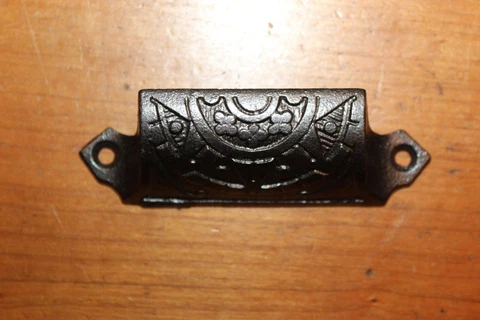 Antique Victorian Cast Iron Detailed Bin Apothecary Cupboard Drawer Pull L-69 Cover