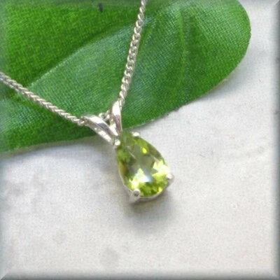 3Ct Pear Cut Simulated Peridot Women's Solitaire Pendant 14K White Gold Plated - Image 1 of 4