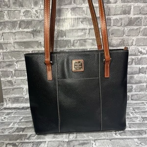Borsa a tracolla Dooney & Bourke Lexington Tote in pelle nera con grana ciottolata - Foto 1 di 14