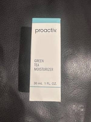 Proactiv Green Tea Moisturizer 30 ml 1 fl oz. Face Moisturizer NEW - Image 1 of 3