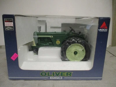 SpecCast Oliver Model 660 Gas Toy Tractor "2007 Iowa FFA" 1/16 Scale, NIB - Image 1 of 4