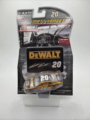 Matt Kenseth #20 DeWalt Patriotic 2016 NASCAR Authentics Wave 8 1/64 NUEVO Foto 1 de 2